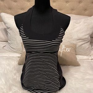 Lulu lemon top